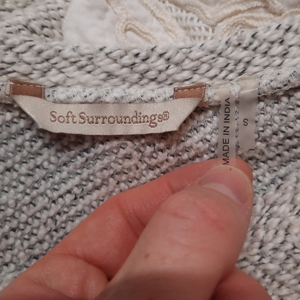 Soft Surroundings Crochet Knit Bell Sleeve Tunic Women's Small - Picture 5 of 7